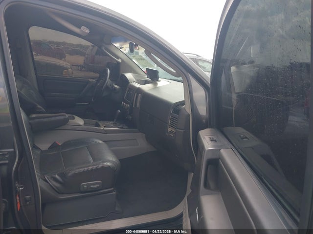 2004 Nissan Pathfinder Armada Le მანქანა იყიდება აუქციონზე, vin: 5N1AA08AX4N715175, აუქციონის ნომერი: 44869651