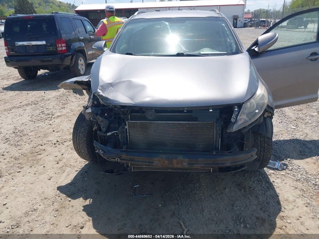 2012 Kia Sportage Lx მანქანა იყიდება აუქციონზე, vin: KNDPBCA23C7281684, აუქციონის ნომერი: 44869652