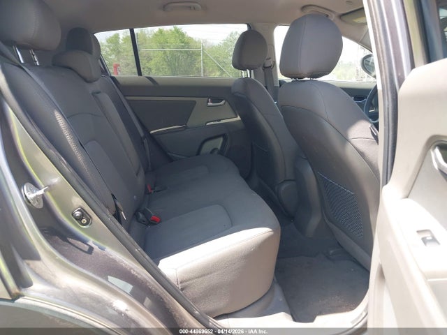 2012 Kia Sportage Lx მანქანა იყიდება აუქციონზე, vin: KNDPBCA23C7281684, აუქციონის ნომერი: 44869652