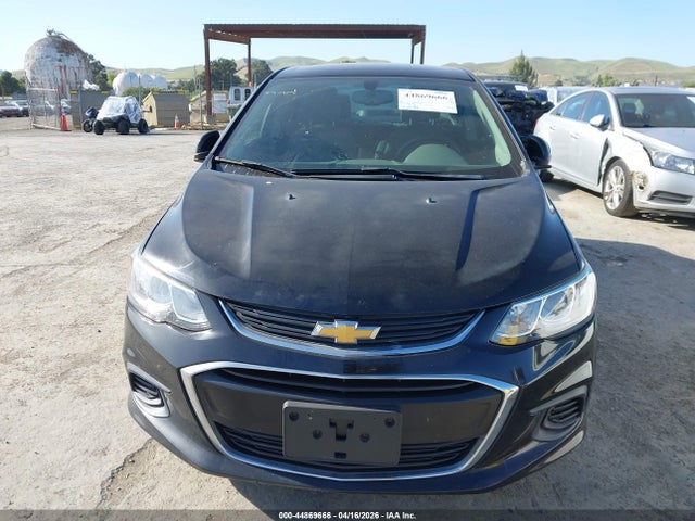 1G1JB5SH3H4148588 Chevrolet Sonic Ls Auto