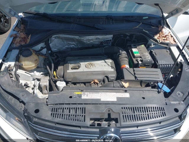 2017 VOLKSWAGEN TIGUAN WVGAV7AX0HK042559 Photo 9