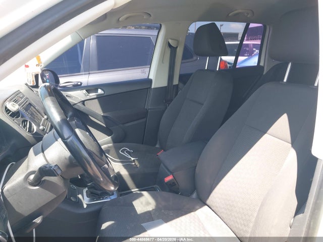 Aukcja sprzedaży 2017 Volkswagen Tiguan 2.0t/2.0t S, vin: WVGAV7AX0HK042559, numer aukcji: 44869677
