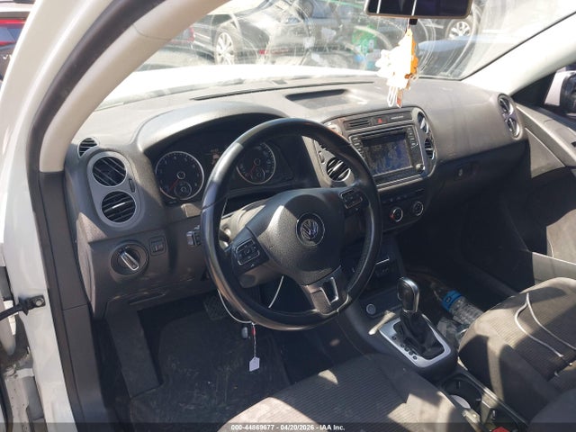 Aukcja sprzedaży 2017 Volkswagen Tiguan 2.0t/2.0t S, vin: WVGAV7AX0HK042559, numer aukcji: 44869677