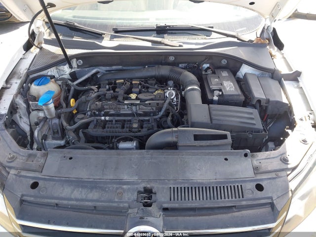 Продаж на аукціоні авто 2015 Volkswagen Passat 1.8t Se, vin: 1VWBS7A3XFC016196, номер лоту: 44869683