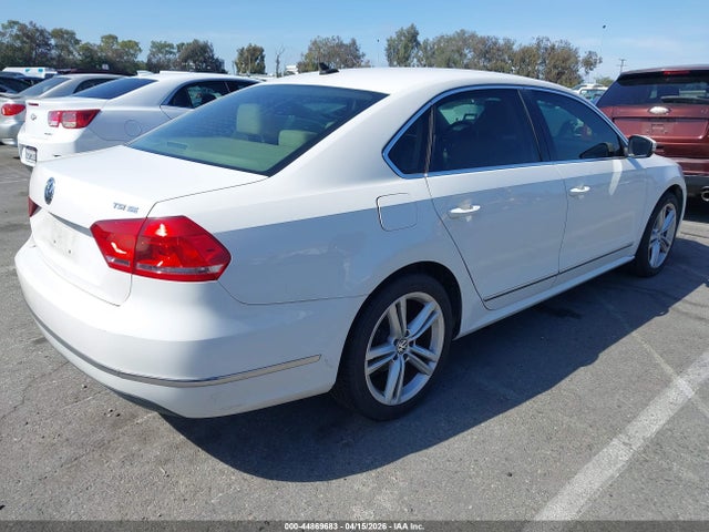 Продаж на аукціоні авто 2015 Volkswagen Passat 1.8t Se, vin: 1VWBS7A3XFC016196, номер лоту: 44869683