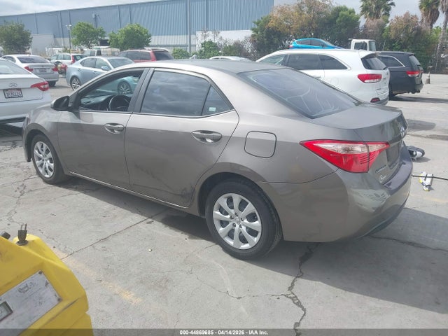 2017 TOYOTA COROLLA 5YFBURHE7HP672477 Photo 2