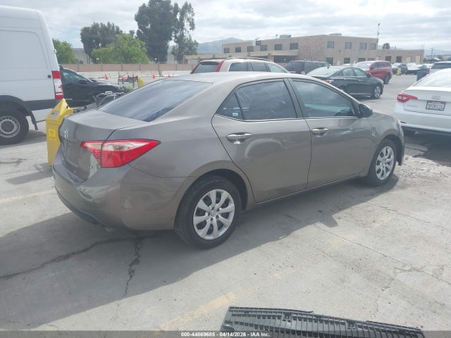 2017 TOYOTA COROLLA 5YFBURHE7HP672477 Photo 3