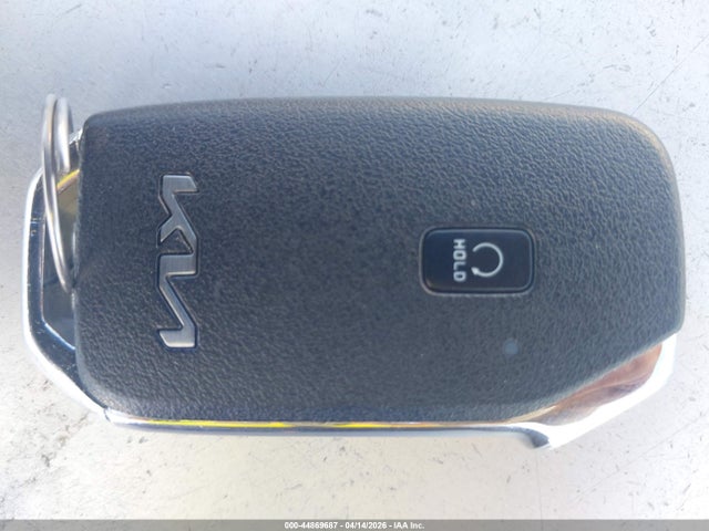 44869687 :رقم المزاد ، KNDCT3LE8R5132050 vin ، 2024 Kia Niro Sx Touring مزاد بيع
