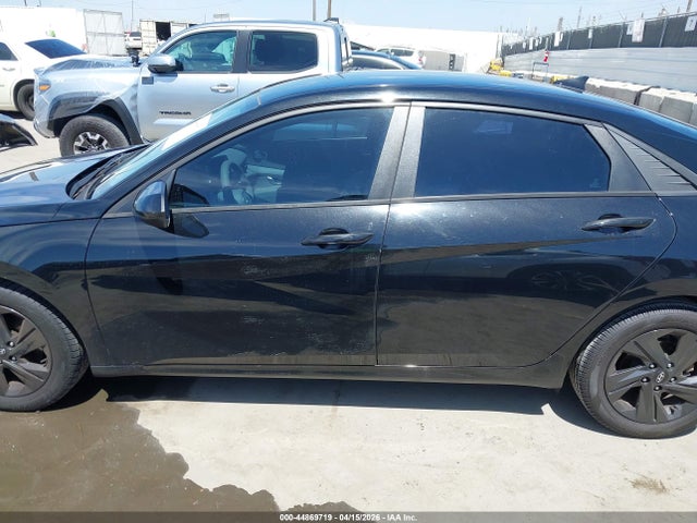 Продаж на аукціоні авто 2021 Hyundai Elantra Sel, vin: 5NPLM4AG5MH019768, номер лоту: 44869719