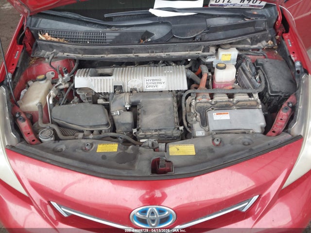 Продажа на аукционе авто 2012 Toyota Prius V Three, vin: JTDZN3EU4C3114043, номер лота: 44869729
