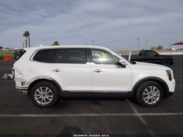 5XYP24HC2LG003074 KIA Telluride Lx