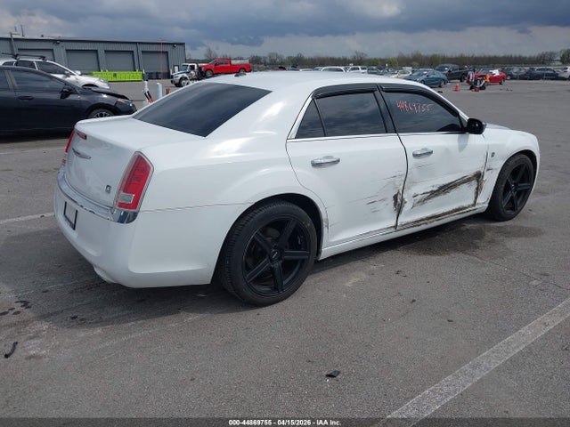 44869755 :رقم المزاد ، 2C3CCAAG4DH697653 vin ، 2013 Chrysler 300 Motown مزاد بيع