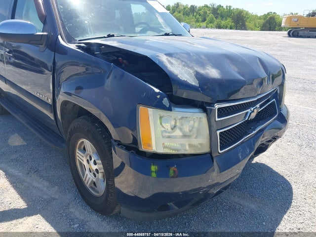 44869757 :رقم المزاد ، 1GNFC13C68J212296 vin ، 2008 Chevrolet Tahoe Ls مزاد بيع