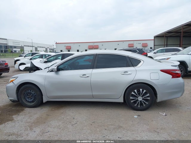 2018 Nissan Altima 2.5 S მანქანა იყიდება აუქციონზე, vin: 1N4AL3AP4JC130748, აუქციონის ნომერი: 44869763