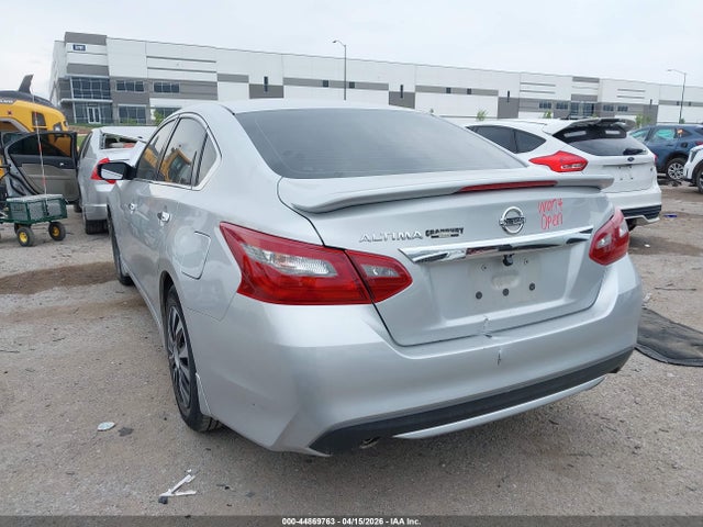 2018 Nissan Altima 2.5 S მანქანა იყიდება აუქციონზე, vin: 1N4AL3AP4JC130748, აუქციონის ნომერი: 44869763