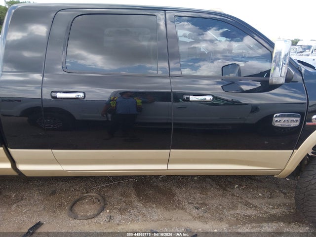 44869775 :رقم المزاد ، 3C63R3NLXEG184705 vin ، 2014 Ram 3500 Longhorn مزاد بيع