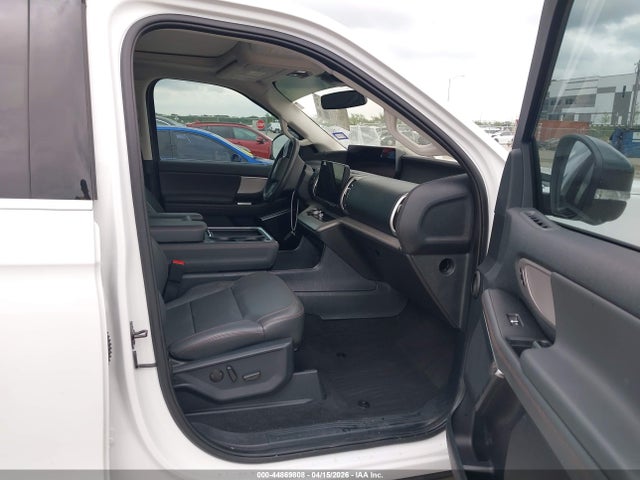 2025 Ford Expedition Active მანქანა იყიდება აუქციონზე, vin: 1FMJU1H80SEA25801, აუქციონის ნომერი: 44869808