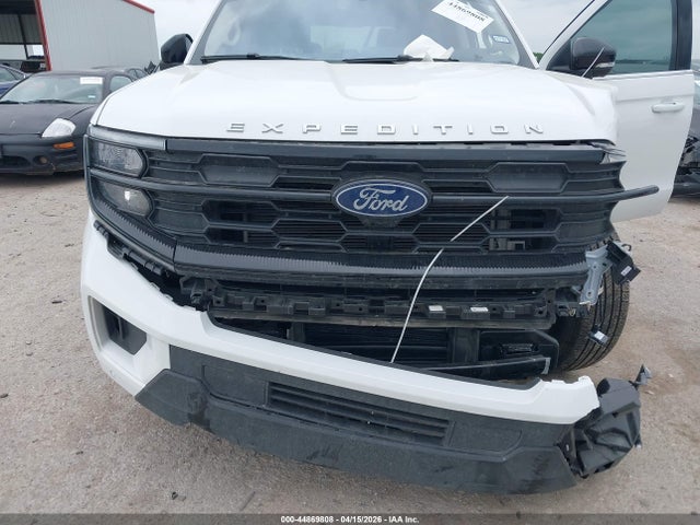 Продажа на аукционе авто 2025 Ford Expedition Active, vin: 1FMJU1H80SEA25801, номер лота: 44869808