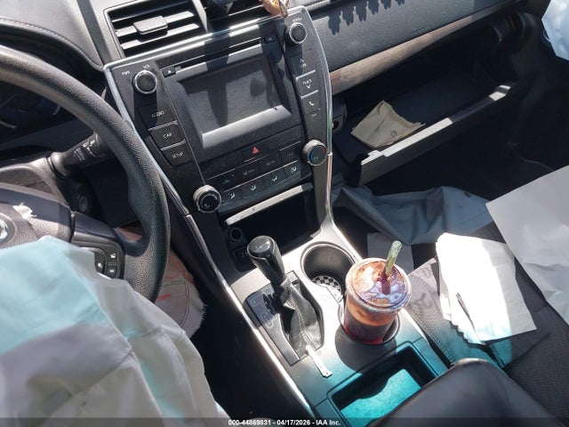 Aukcja sprzedaży 2016 Toyota Camry Le, vin: 4T1BF1FK8GU569831, numer aukcji: 44869831