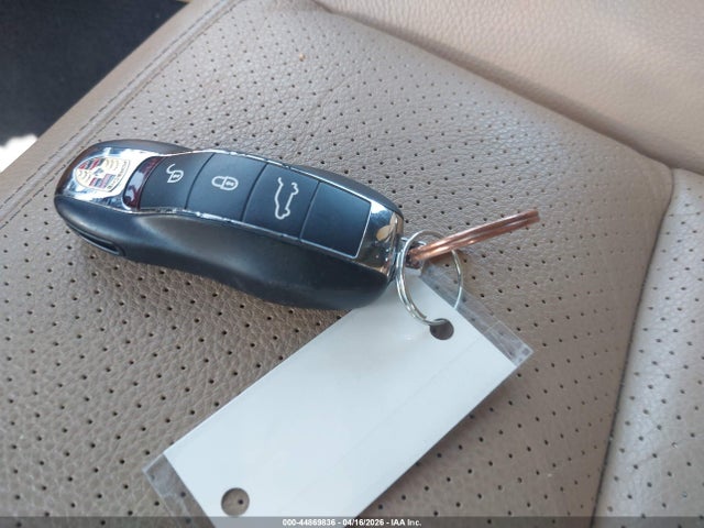 Продаж на аукціоні авто 2014 Porsche Cayenne Platinum Edition, vin: WP1AA2A28ELA95991, номер лоту: 44869836