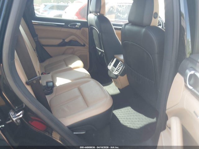 Продаж на аукціоні авто 2014 Porsche Cayenne Platinum Edition, vin: WP1AA2A28ELA95991, номер лоту: 44869836