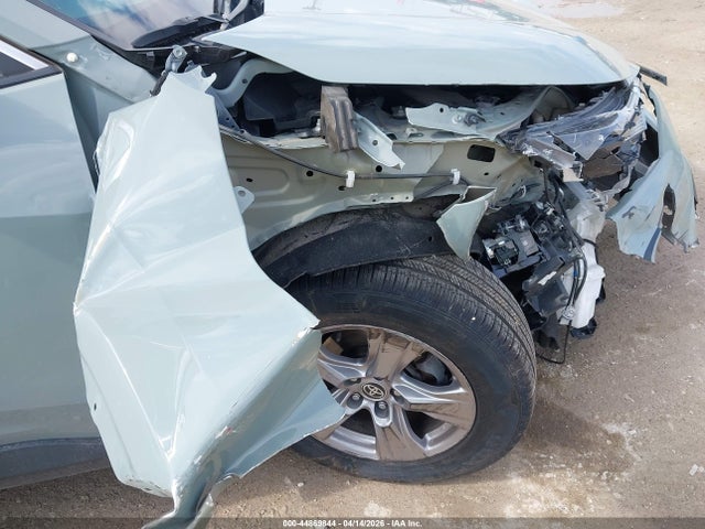 2023 Toyota Rav4 Xle მანქანა იყიდება აუქციონზე, vin: 2T3P1RFV3PW364079, აუქციონის ნომერი: 44869844
