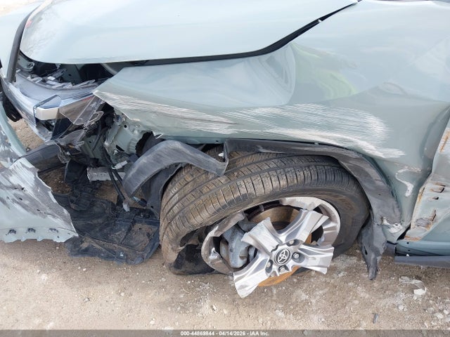2023 Toyota Rav4 Xle მანქანა იყიდება აუქციონზე, vin: 2T3P1RFV3PW364079, აუქციონის ნომერი: 44869844