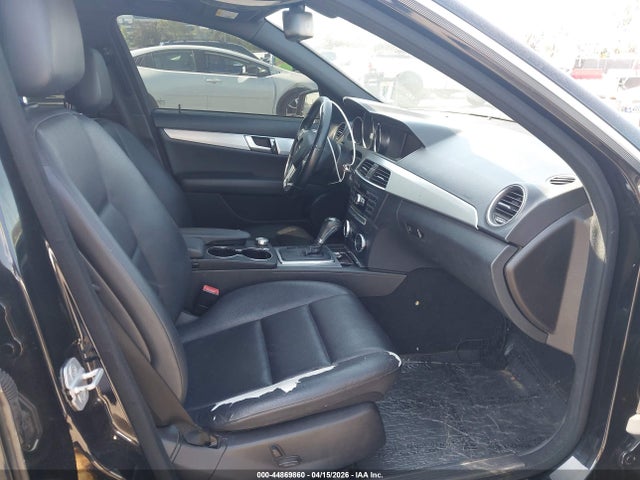 Aukcja sprzedaży 2012 Mercedes-benz C 250 Sport, vin: WDDGF4HB1CR227679, numer aukcji: 44869860