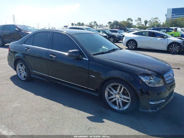 Aukcja sprzedaży 2012 Mercedes-benz C 250 Sport, vin: WDDGF4HB1CR227679, numer aukcji: 44869860