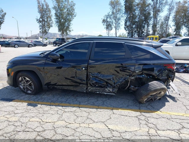 KM8JB3DE8SU375616 Hyundai TUCSON SEL