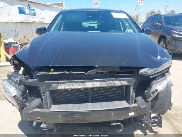 KM8K12AA3KU339061 Hyundai Kona Se