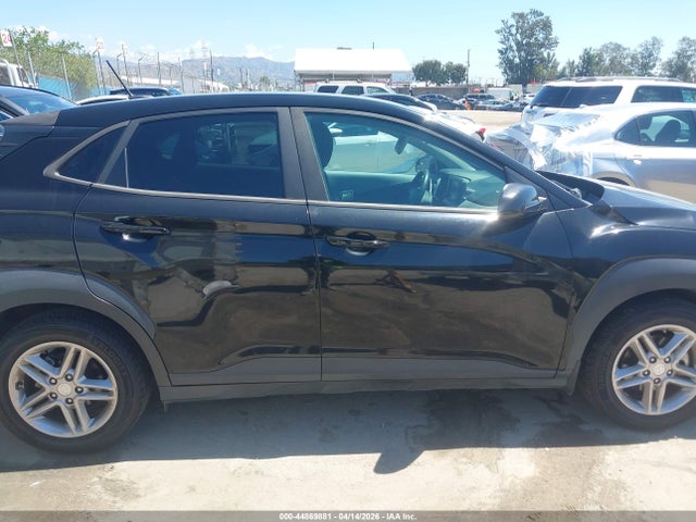 KM8K12AA3KU339061 Hyundai Kona Se