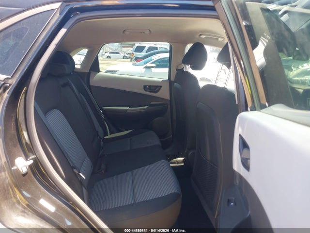 KM8K12AA3KU339061 Hyundai Kona Se