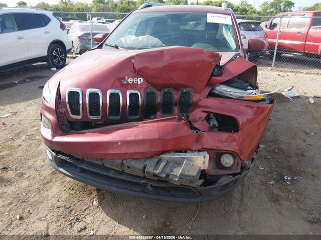 1C4PJLCB0HW643452 Jeep Cherokee Latitude Fwd