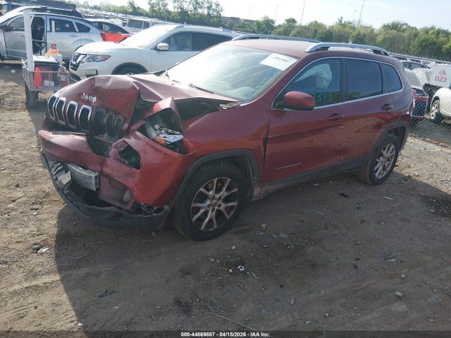 1C4PJLCB0HW643452 Jeep Cherokee Latitude Fwd
