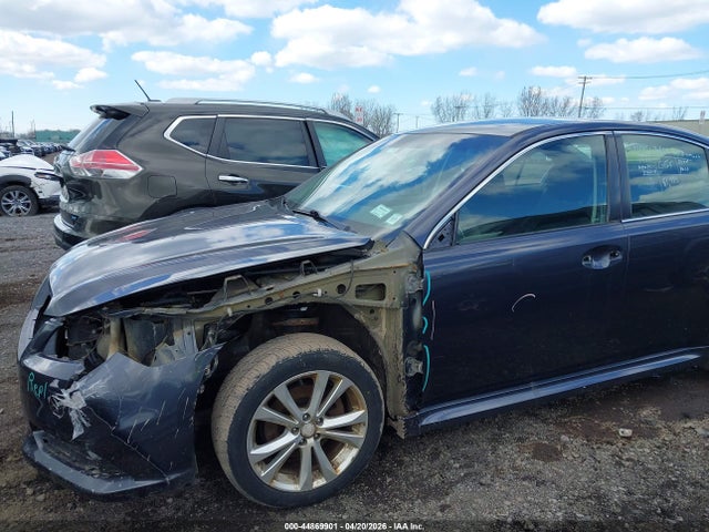2013 Subaru Legacy 2.5i Premium მანქანა იყიდება აუქციონზე, vin: 4S3BMBC68D3047936, აუქციონის ნომერი: 44869901