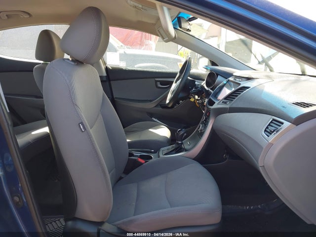 5NPDH4AE9GH690808 Hyundai ELANTRA SE
