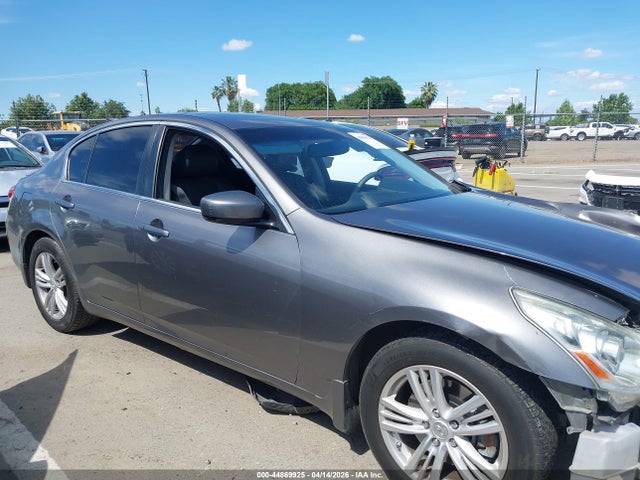 2013 Infiniti G37 Journey მანქანა იყიდება აუქციონზე, vin: JN1CV6AP8DM719267, აუქციონის ნომერი: 44869925