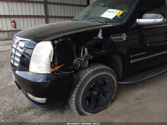 44869927 :رقم المزاد ، 1GYFK63867R347888 vin ، 2007 Cadillac Escalade Standard مزاد بيع