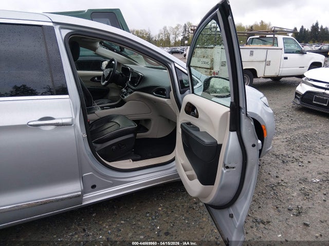 Продаж на аукціоні авто 2023 Chrysler Pacifica Hybrid Limited, vin: 2C4RC1S78PR614776, номер лоту: 44869960