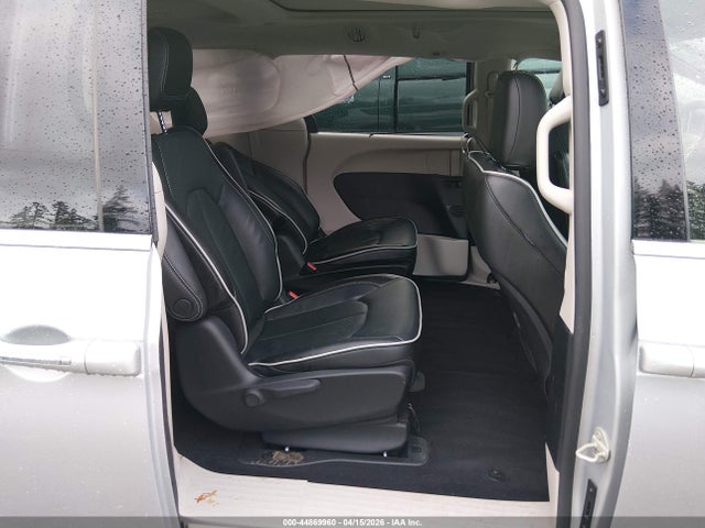 Продаж на аукціоні авто 2023 Chrysler Pacifica Hybrid Limited, vin: 2C4RC1S78PR614776, номер лоту: 44869960