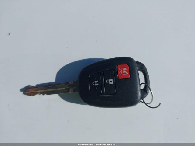 Toyota Rav4 Xle 2018 2T3RFREV6JW806310 Image 11