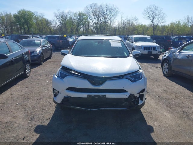 Toyota Rav4 Xle 2018 2T3RFREV6JW806310 Image 12
