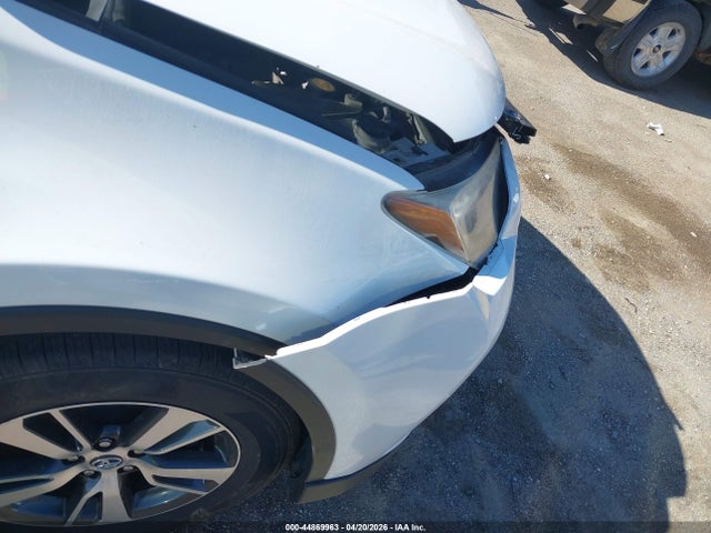 Toyota Rav4 Xle 2018 2T3RFREV6JW806310 Image 19