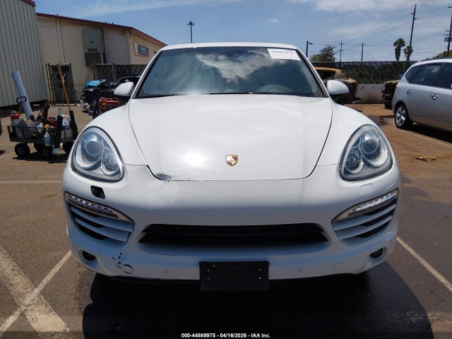 2014 Porsche Cayenne მანქანა იყიდება აუქციონზე, vin: WP1AA2A25ELA02893, აუქციონის ნომერი: 44869975