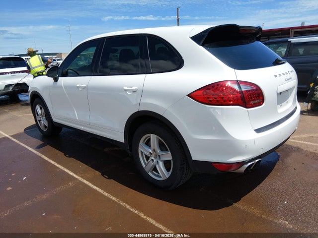 2014 Porsche Cayenne მანქანა იყიდება აუქციონზე, vin: WP1AA2A25ELA02893, აუქციონის ნომერი: 44869975