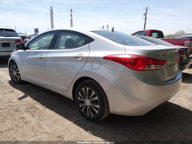Продажа на аукционе авто 2012 Hyundai Elantra Gls, vin: 5NPDH4AE0CH077146, номер лота: 44869978