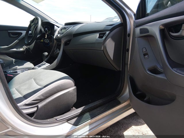 Продажа на аукционе авто 2012 Hyundai Elantra Gls, vin: 5NPDH4AE0CH077146, номер лота: 44869978