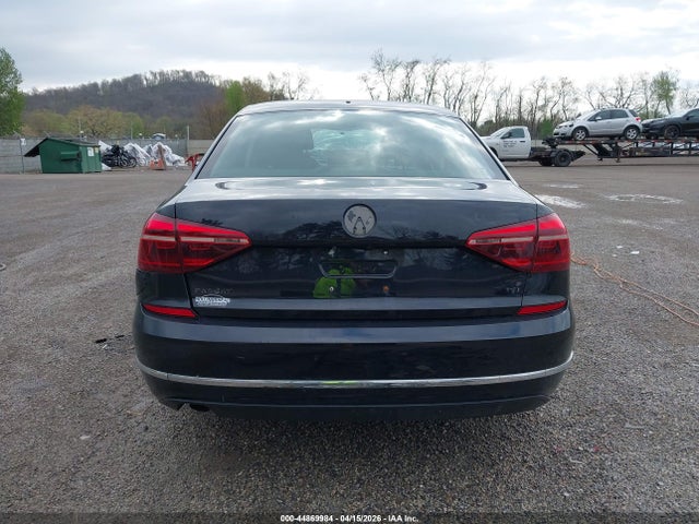 Продаж на аукціоні авто 2018 Volkswagen Passat 2.0t R-line/2.0t S, vin: 1VWAA7A33JC023787, номер лоту: 44869984