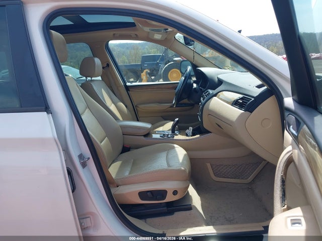 44869991 :رقم المزاد ، 5UXWX5C55BL711798 vin ، 2011 Bmw X3 Xdrive28i مزاد بيع